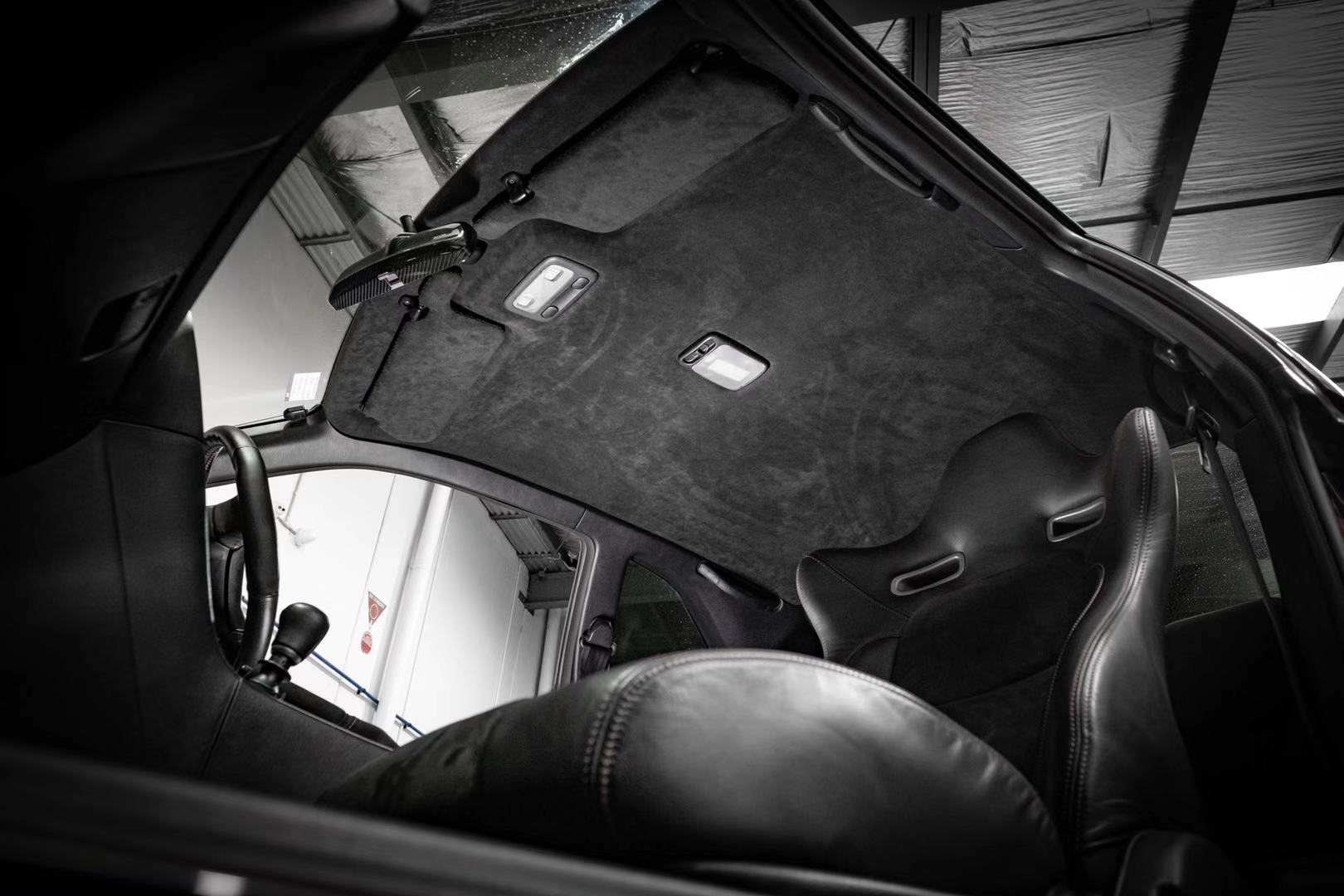 SKYLINE R34 ALCANTARA ルーフライニング – MUSE