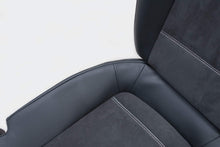画像をギャラリービューアに読み込む, MUSE Japan NISSAN R35 GTR Customise Backseat
